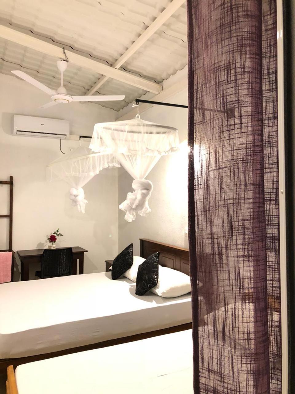 Holiday Inn Unawatuna Zewnętrze zdjęcie